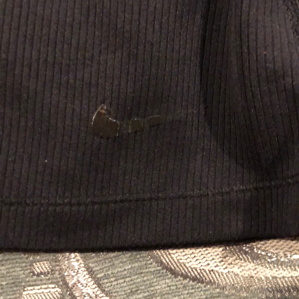 Nike - Picture 2 of 5